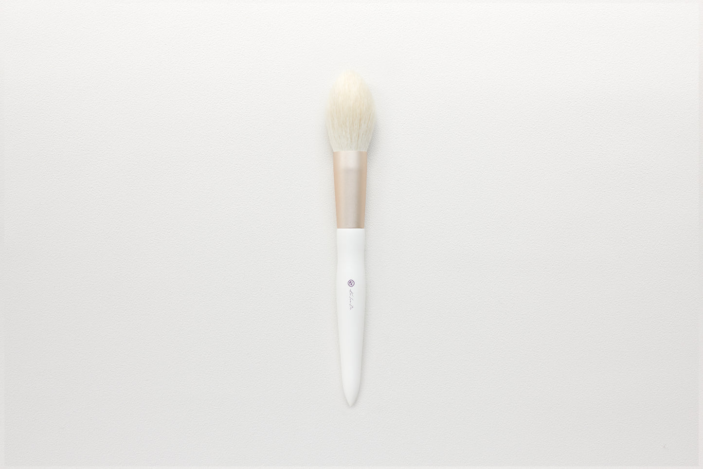 花占堂の化粧筆「花薬欄(かやくらん)」