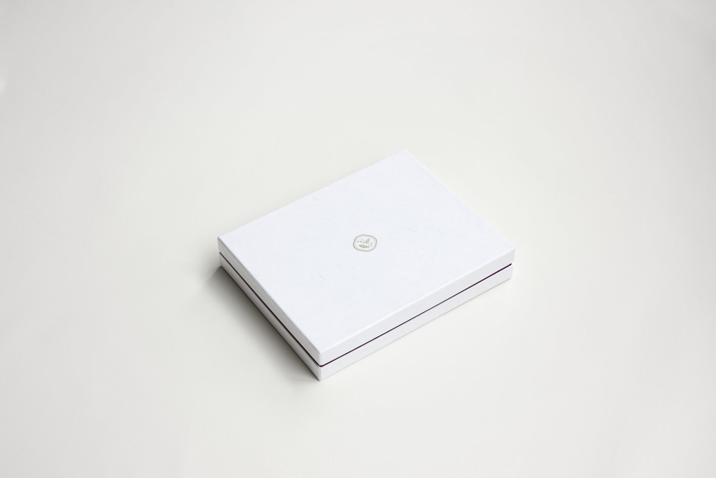 花占堂の化粧筆「花薬欄(かやくらん)」